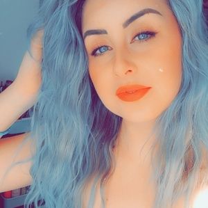 Meet your Posher, Sydney